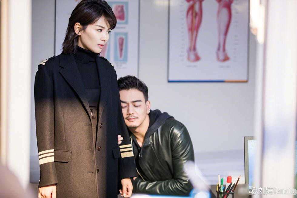 《欢乐颂2》刘涛杨烁开启洒狗粮模式 超甜～