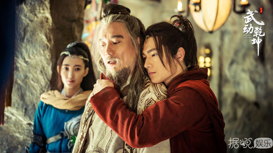 《武动乾坤》持续热播 杨洋大荒囚天手搏命破敌 《武动乾坤》持续热播 杨洋大荒囚天手搏命破敌